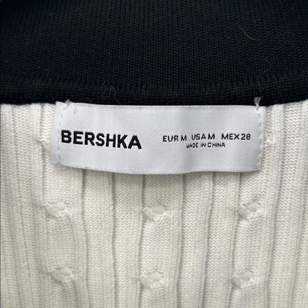 Bershka Cream Cable Knit Sleeveless Polo Top Contrast Collar Preppy Size M - Picture 2 of 7